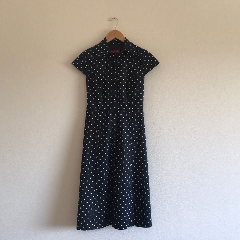 ➕Black & White Polka Dot Dress!